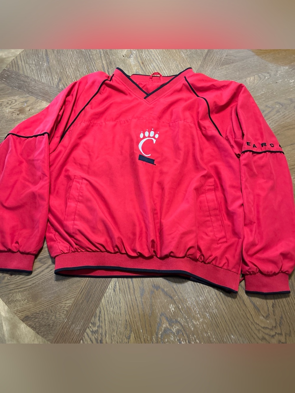 Cincinnati Bearcats Red Pullover Jacket No Size Tag Or Brand